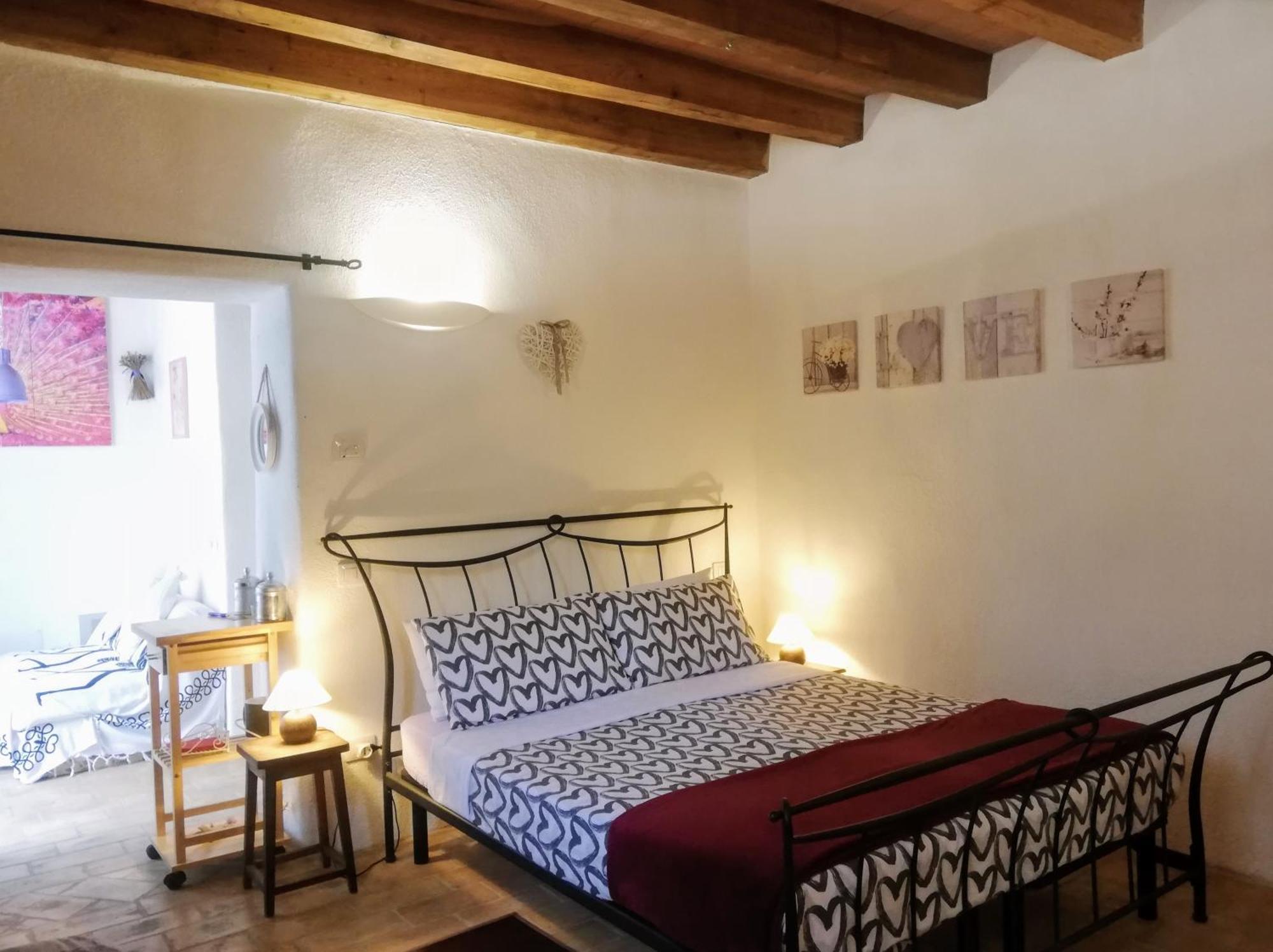 Le Ginestre Apartments Asís Habitación foto