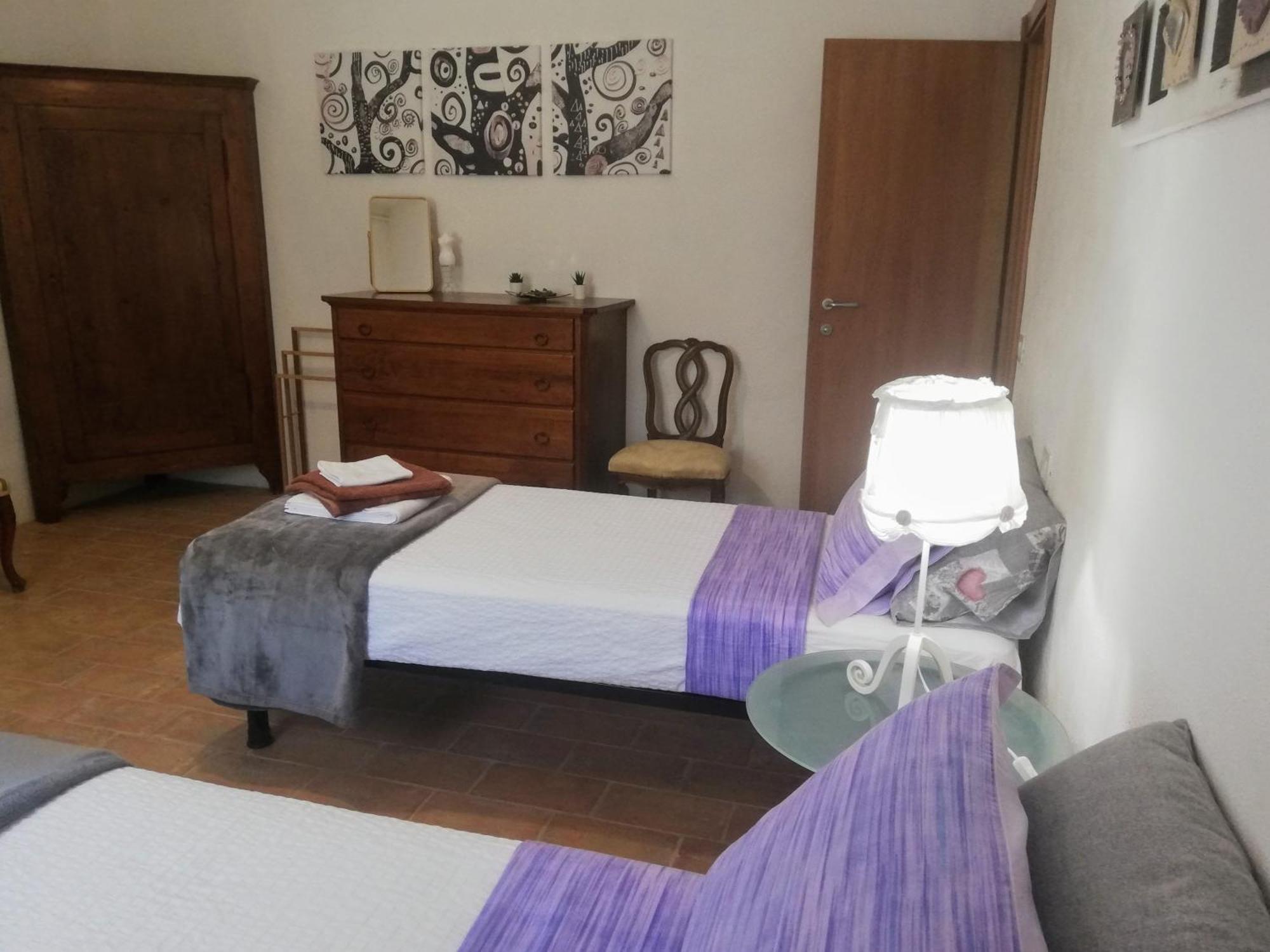 Le Ginestre Apartments Asís Habitación foto